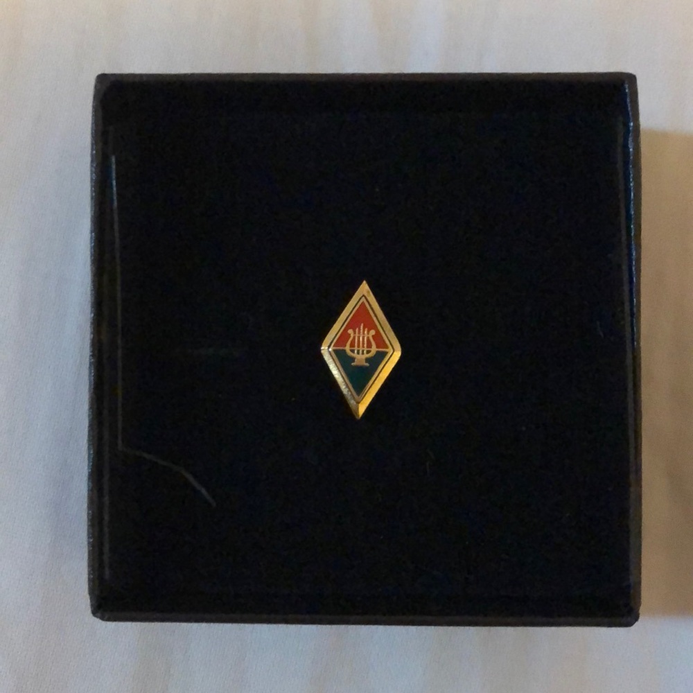 Alpha Chi Omega New Member Pin